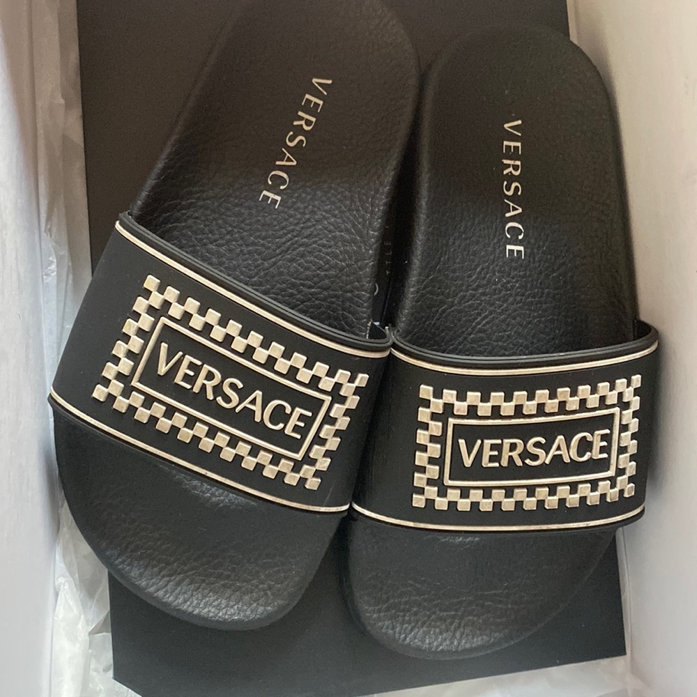 Versace slides